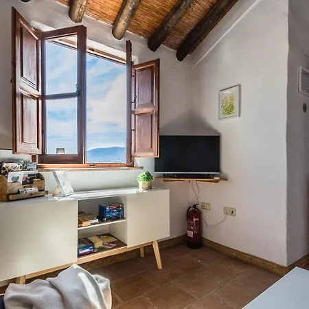 Casa Sol - Traditional With Pool And View Holiday home *